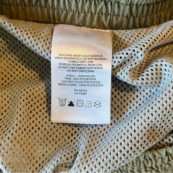 Columbia PFG Zip Off Cargo Pants - Picture 6 of 10